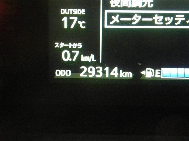 アクア Ｓ　キーレスエントリ　イモビ　ナビ＆ＴＶ　オートエアコン　デュアルエアバック　ＥＳＣ　Ｂカメラ　パワーウィンドウ　ＥＴＣ　ＳＲＳ　ワンセグＴＶ　パワーステアリング　ＡＢＳ　メモリーナビ（18枚目）