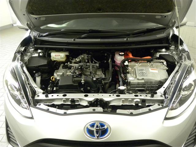 アクア Ｓ　キーレスエントリ　イモビ　ナビ＆ＴＶ　オートエアコン　デュアルエアバック　ＥＳＣ　Ｂカメラ　パワーウィンドウ　ＥＴＣ　ＳＲＳ　ワンセグＴＶ　パワーステアリング　ＡＢＳ　メモリーナビ（31枚目）