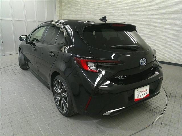 カローラスポーツ ハイブリッドＧ　Ｚ　ＴＳＳ　ＡＡＣ　エアバッグ　フルセグＴＶ　ＴＶ　イモビライザー　スマートキ－　ＶＳＣ　ＡＢＳ　キーフリー　パワーウィンドウ　ＬＥＤ　ワンオーナー　アルミホイール　ＥＴＣ　パワーステアリング（7枚目）