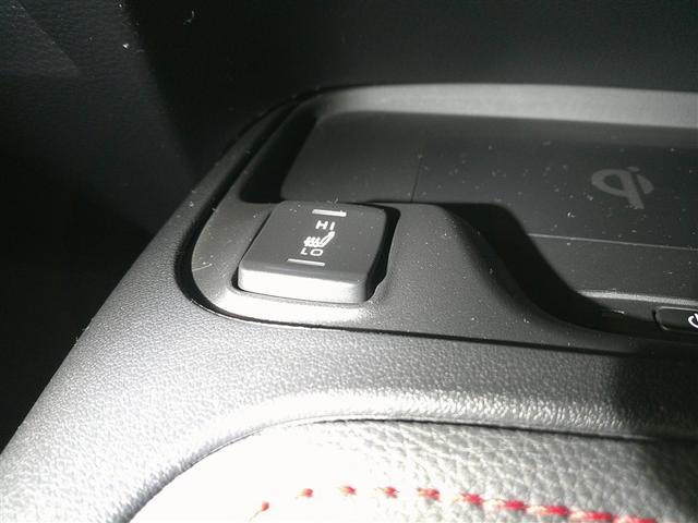 カローラスポーツ ハイブリッドＧ　Ｚ　ＴＳＳ　ＡＡＣ　エアバッグ　フルセグＴＶ　ＴＶ　イモビライザー　スマートキ－　ＶＳＣ　ＡＢＳ　キーフリー　パワーウィンドウ　ＬＥＤ　ワンオーナー　アルミホイール　ＥＴＣ　パワーステアリング（22枚目）