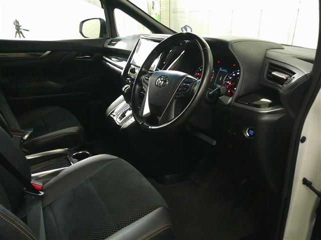 アルファード ２．５Ｓ　タイプゴールド　イモビ　バックモニタ－　ＬＥＤランプ　１オーナー車　リアオートエアコン　エアコン　ＤＶＤプレーヤー　横滑防止装置　ＡＣ１００Ｖ電源　アルミ　パワーウィンドウ　ＡＢＳ　キーレス　３列シート　メモリーナビ（9枚目）