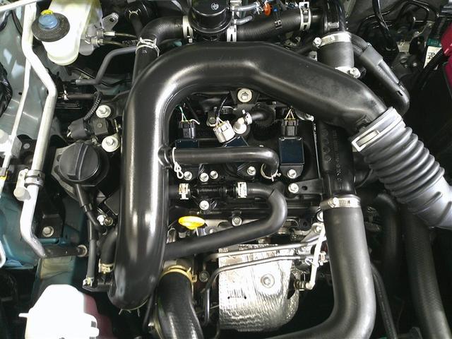 ライズ Ｚ　誤発進抑制機能　エアコン　テレビ　スマートキー＆プッシュスタート　地デジＴＶ　ＶＳＡ　盗難防止装置　アイドリングストップ機能　クルコン　バックモニター　ＬＥＤヘッドライト　アルミホイール　Ｗエアバック（33枚目）