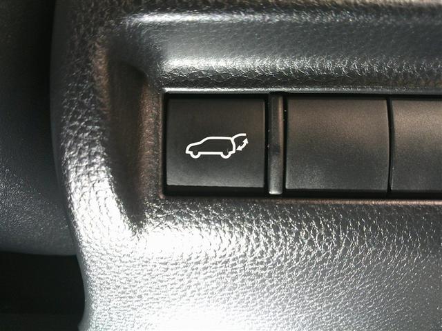 ハリアーハイブリッド Ｚ　地上デジタル　衝突被害軽減　サイドエアバッグ　ＬＥＤランプ　Ｂモニタ　クルコン　ナビＴＶ　１オーナー　横滑り防止装置　スマートキー　盗難防止システム　ＡＢＳ　アルミ　ＥＴＣ付　エアバッグ　ＡＡＣ（15枚目）