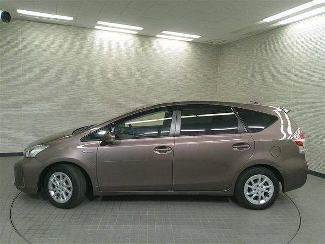 プリウスアルファ S スマキ- リモコンキー PCS 横滑り防止装置付き PW Bカメラ クルコン ナビ・TV サイドエアB ワンオナ ETC車載器 ABS付き アルミホイール 1セグTV メモリーナビゲーション イモビ(4枚目)