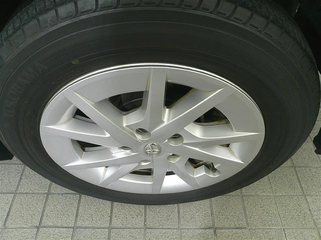 プリウスアルファ S スマキ- リモコンキー PCS 横滑り防止装置付き PW Bカメラ クルコン ナビ・TV サイドエアB ワンオナ ETC車載器 ABS付き アルミホイール 1セグTV メモリーナビゲーション イモビ(7枚目)