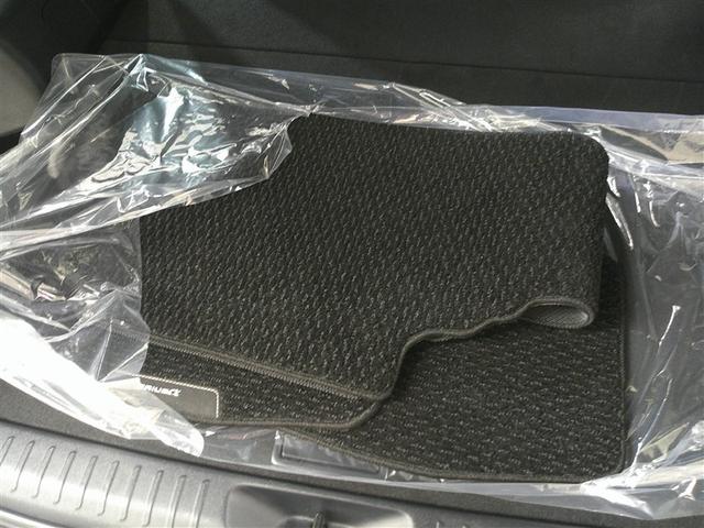 プリウスアルファ S スマキ- リモコンキー PCS 横滑り防止装置付き PW Bカメラ クルコン ナビ・TV サイドエアB ワンオナ ETC車載器 ABS付き アルミホイール 1セグTV メモリーナビゲーション イモビ(22枚目)