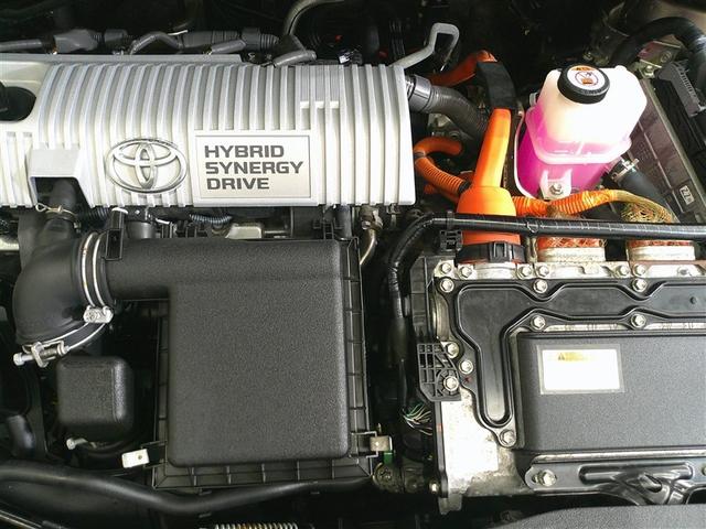 プリウスアルファ S スマキ- リモコンキー PCS 横滑り防止装置付き PW Bカメラ クルコン ナビ・TV サイドエアB ワンオナ ETC車載器 ABS付き アルミホイール 1セグTV メモリーナビゲーション イモビ(27枚目)