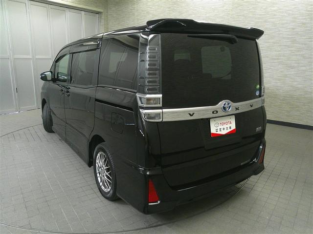 ヴォクシー ハイブリッドＺＳ　プリクラッシュ　スマキー　１オーナー　オートエアコン　ナビＴＶ　Ｗエアコン　ＥＴＣ車載器　イモビ　ＬＥＤヘッドライ　ＶＳＣ　アルミ　地デジ　エアバック　両席エアバック　ＡＢＳ　パワーウインドウ（7枚目）