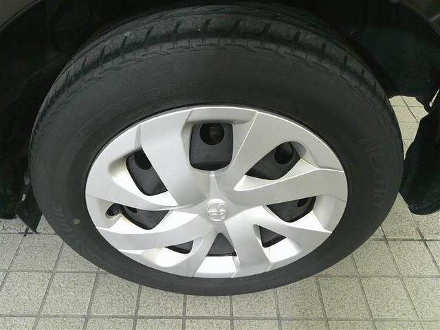 シエンタ Ｇ　ナビ・ＴＶ　スマートキープッシュスタート　アイドリングＳ　リアカメラ　ワンセグテレビ　フルオートエアコン　パワーウィンド　ＥＴＣ　運転席エアバック　パワステ　キーフリーシステム　ＡＢＳ　３列　横滑防止（8枚目）
