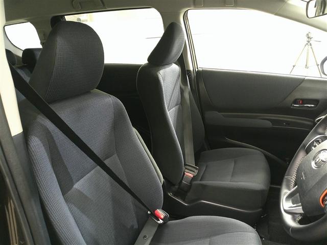 シエンタ Ｇ　ナビ・ＴＶ　スマートキープッシュスタート　アイドリングＳ　リアカメラ　ワンセグテレビ　フルオートエアコン　パワーウィンド　ＥＴＣ　運転席エアバック　パワステ　キーフリーシステム　ＡＢＳ　３列　横滑防止（10枚目）