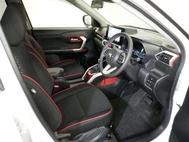 ライズ Ｚ　誤発進抑制機能　エアコン　エアロ　スマートキー＆プッシュスタート　地デジＴＶ　ＶＳＡ　盗難防止装置　アイドリングストップ機能　クルコン　バックモニター　ナビ＆ＴＶ　ＬＥＤヘッドライト　アルミホイール（9枚目）