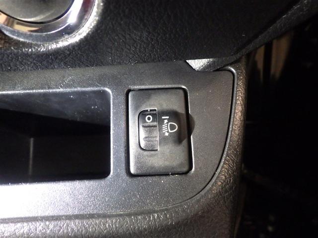 シエンタ G ナビ・TV スマートキープッシュスタート アイドリングS リアカメラ 地デジフルセグ フルオートエアコン パワーウィンド 運転席エアバック パワステ キーフリーシステム DVD再生可 ABS 3列(13枚目)