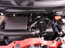エンジンは車の心臓部分です。このエンジンルームが汚いとトラブルの基になります。当店は専用の液剤を使って徹底的に綺麗にします。