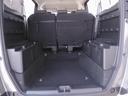 リアシートを使用しない時はこの通り更に広々ラゲッジスペースの出来上がりです、たくさんの荷物が積み込み可能です!