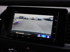 ◆バックカメラ◆リバースにするだけで映ります、後方の安全確認や、狭い駐車場での車庫入れ、雨の日や夜間など視界の悪い時に便利です！安全にバックする為には欠かせない装備です。 4