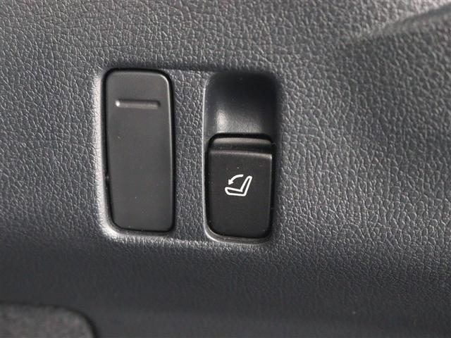 レヴォーグ 1.6STIスポーツアイサイト AWD 本革 8型ナビ フルセグ DVD再生 ミュージックプレイヤー接続可 フロント/サイド/バックカメラ ETC ドラレコ シートヒーター パワーシート LEDヘッドライト アイサイトver.3(13枚目)