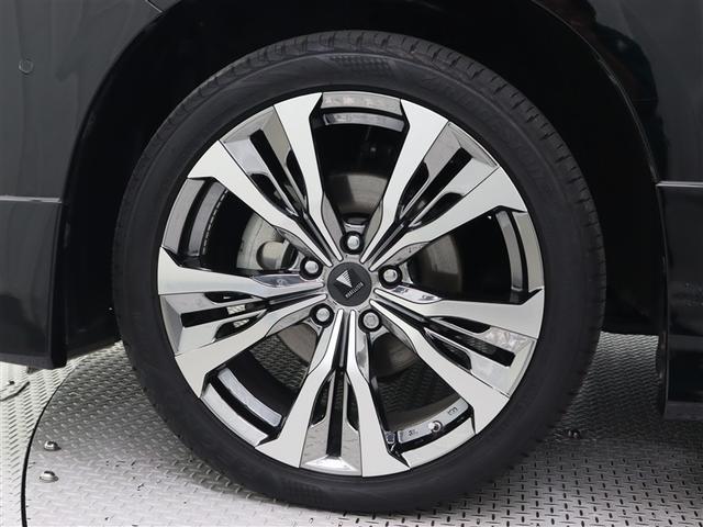 アルファードハイブリッド エグゼクティブラウンジＳ　革シート　サンルーフ　４ＷＤ　フルセグ　メモリーナビ　ＤＶＤ再生　ミュージックプレイヤー接続可　後席モニター　バックカメラ　衝突被害軽減システム　ＥＴＣ　ドラレコ　両側電動スライド　ＬＥＤヘッドランプ（20枚目）