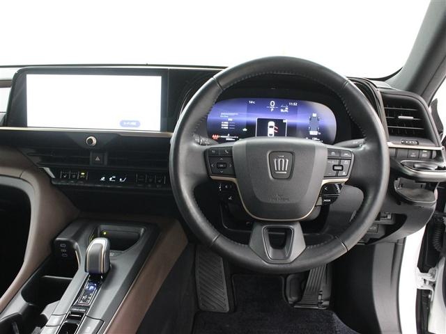 クラウンクロスオーバー Ｇアドバンスド・レザーパッケージ　革シート　４ＷＤ　フルセグ　バックカメラ　衝突被害軽減システム　ＥＴＣ　ドラレコ　ＬＥＤヘッドランプ　アイドリングストップ（5枚目）