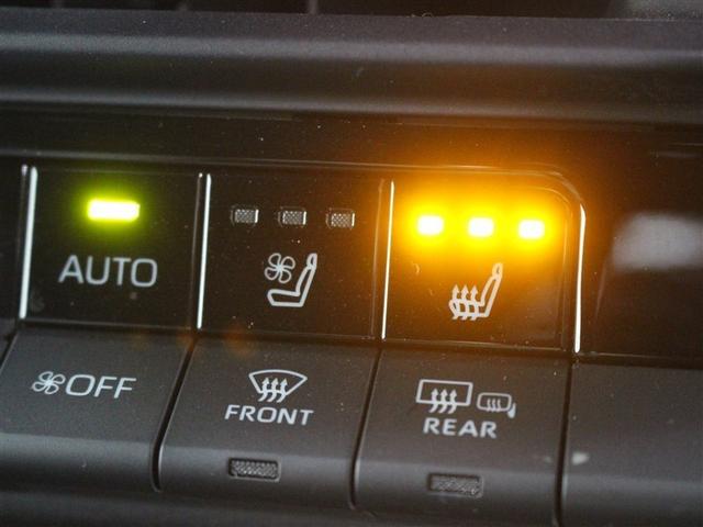 クラウンクロスオーバー Ｇアドバンスド・レザーパッケージ　革シート　４ＷＤ　フルセグ　バックカメラ　衝突被害軽減システム　ＥＴＣ　ドラレコ　ＬＥＤヘッドランプ　アイドリングストップ（10枚目）