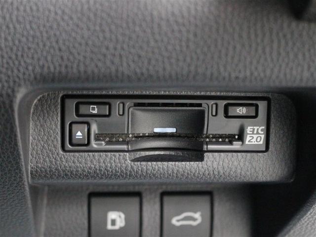 クラウンクロスオーバー Ｇアドバンスド・レザーパッケージ　革シート　４ＷＤ　フルセグ　バックカメラ　衝突被害軽減システム　ＥＴＣ　ドラレコ　ＬＥＤヘッドランプ　アイドリングストップ（31枚目）