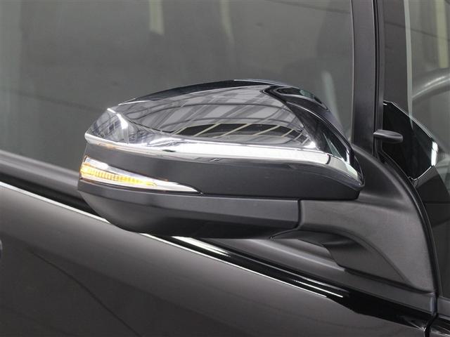 ヴォクシー ＺＳ　煌ＩＩＩ　フルセグ　メモリーナビ　ＤＶＤ再生　ミュージックプレイヤー接続可　後席モニター　バックカメラ　衝突被害軽減システム　ＥＴＣ　両側電動スライド　乗車定員７人　３列シート　フルエアロ（18枚目）