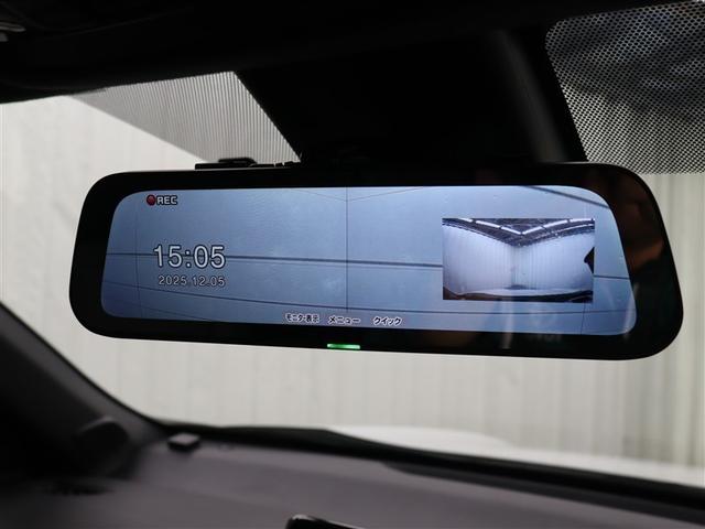 ヤリスクロス ハイブリッドＺ　メモリーナビ　ミュージックプレイヤー接続可　バックカメラ　衝突被害軽減システム　ＥＴＣ　ドラレコ　ＬＥＤヘッドランプ　アイドリングストップ（24枚目）