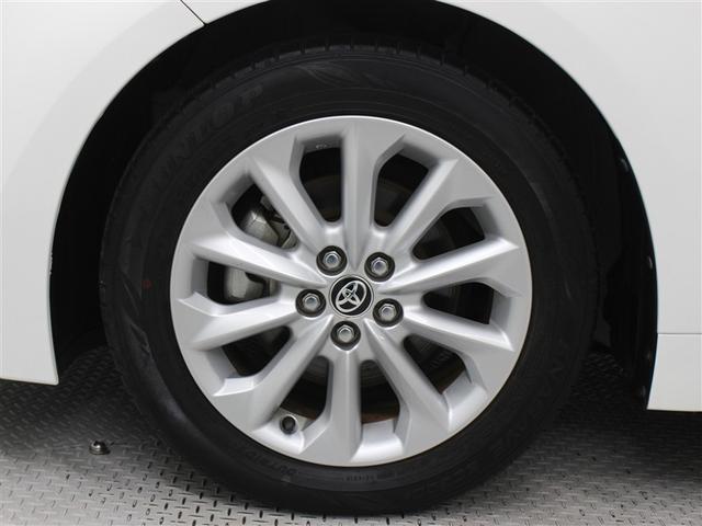 �����A���~�z�C�[���͐��x�������A���s�̈��萫���D��Ă��܂��B