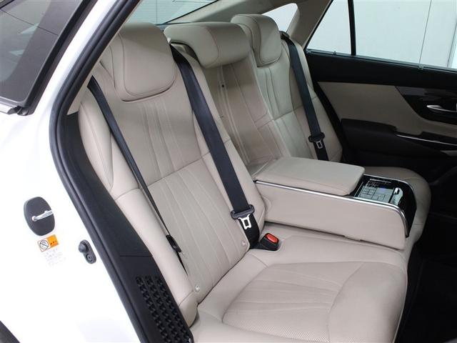 クラウンハイブリッド G-エグゼクティブ 革シート サンルーフ フルセグ メモリーナビ DVD再生 ミュージックプレイヤー接続可 バックカメラ 衝突被害軽減システム ETC ドラレコ LEDヘッドランプ ワンオーナー アイドリングストップ(14枚目)