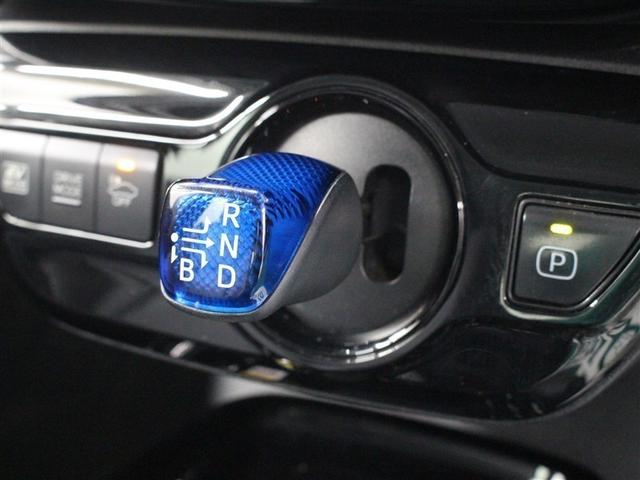 プリウス Ａツーリングセレクション　フルセグ　メモリーナビ　ＤＶＤ再生　バックカメラ　衝突被害軽減システム　ＥＴＣ　ＬＥＤヘッドランプ　アイドリングストップ（9枚目）