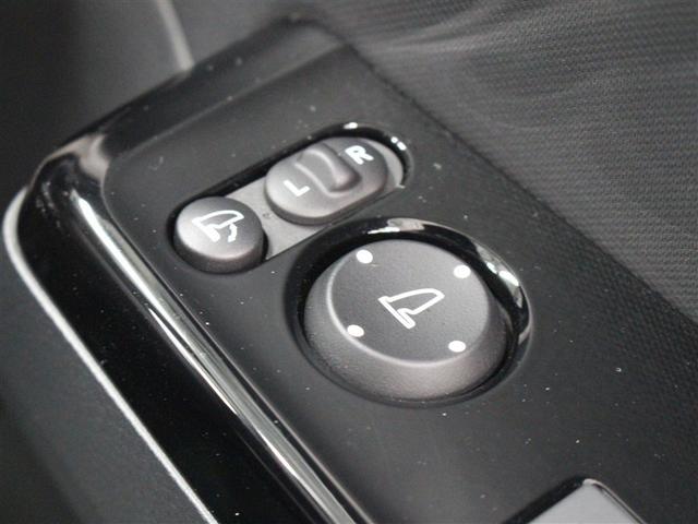 Ｎ－ＯＮＥ プレミアム　ツアラー　フルセグ　メモリーナビ　ミュージックプレイヤー接続可　バックカメラ　衝突被害軽減システム　ＥＴＣ　ＬＥＤヘッドランプ（32枚目）