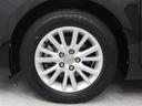 純正アルミホイールは精度が高く、走行の安定性が優れています。タイヤサイズ215/60R16