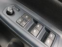 運転席からも操作可能な全席パワーウィンドウが装備されています。
