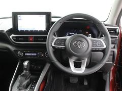 運転席廻りです。 4