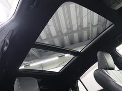 ����ƥꥢ�ϡ֣ң��衡�ӣ������������פ�ǥ�����ơ��ޤȤ����ͤμ�Ǻ�������褦����ʪ���ȸ���Ū��������ͻ�礷���ǥ�����ȤʤäƤ��ޤ��� 4