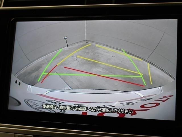 ランドクルーザープラド TX Lパッケージ マットブラックエディション 革シート 4WD フルセグ メモリーナビ DVD再生 バックカメラ 衝突被害軽減システム ETC ドラレコ LEDヘッドランプ 乗車定員7人 3列シート(30枚目)