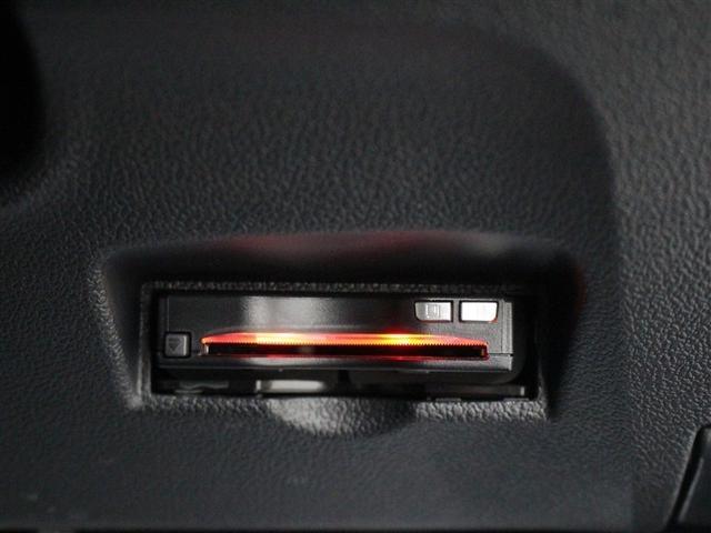 プリウス E 雹害車 CDオーディオ ミュージックプレイヤー接続可 ETC LEDヘッドライト TSS-P(27枚目)