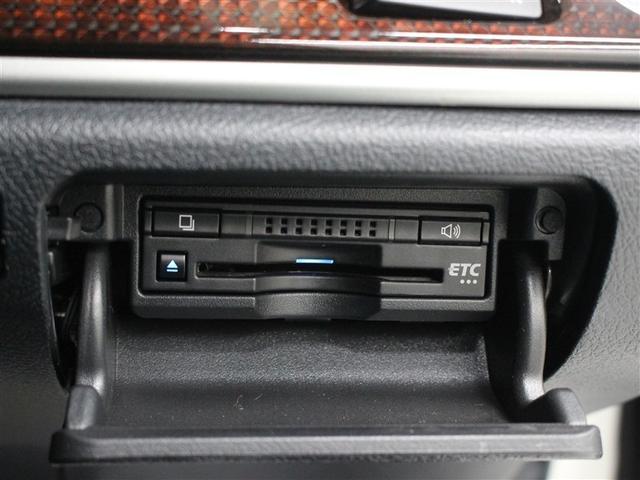 クラウンハイブリッド ロイヤルサルーン　フルセグ　メモリーナビ　ＤＶＤ再生　ミュージックプレイヤー接続可　バックカメラ　衝突被害軽減システム　ＥＴＣ　ドラレコ　ＬＥＤヘッドランプ　ワンオーナー　アイドリングストップ（24枚目）