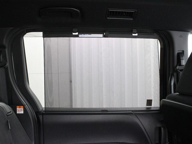 ノア ハイブリッドS-G フルセグ メモリーナビ ミュージックプレイヤー接続可 バックカメラ 衝突被害軽減システム ETC 両側電動スライド LEDヘッドランプ 乗車定員8人 3列シート アイドリングストップ(12枚目)