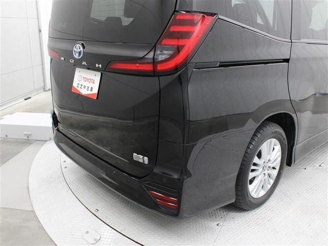 ノア ハイブリッドS-G フルセグ メモリーナビ ミュージックプレイヤー接続可 バックカメラ 衝突被害軽減システム ETC 両側電動スライド LEDヘッドランプ 乗車定員8人 3列シート アイドリングストップ(18枚目)