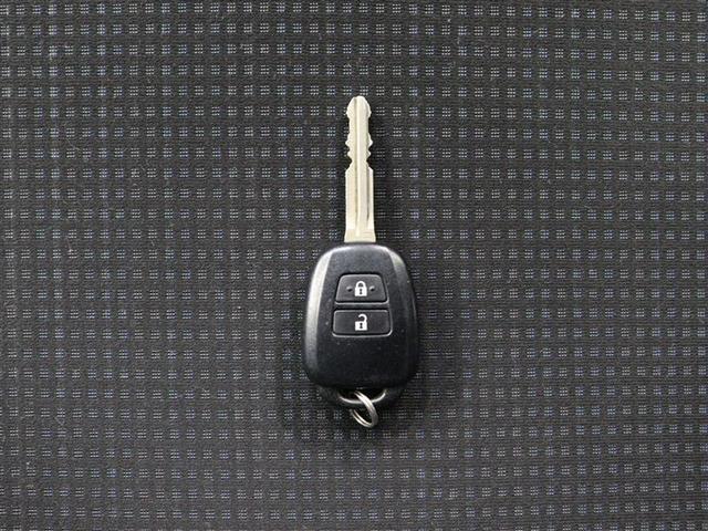 ヴィッツ Ｆ　ＳＤナビ　ワンセグ　バックカメラ　ＥＴＣ　ドラレコ　アイドリングストップ　ＰＫＳＢ　ＴＳＳ（38枚目）