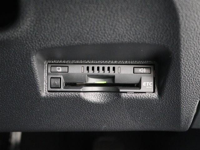 プリウス Ｓセーフティプラス　ＳＤナビ　ワンセグ　バックカメラ　ＥＴＣ　パーキングアシスト　ＬＥＤヘッドライト　ＩＣＳ　ＴＳＳ－Ｐ（24枚目）