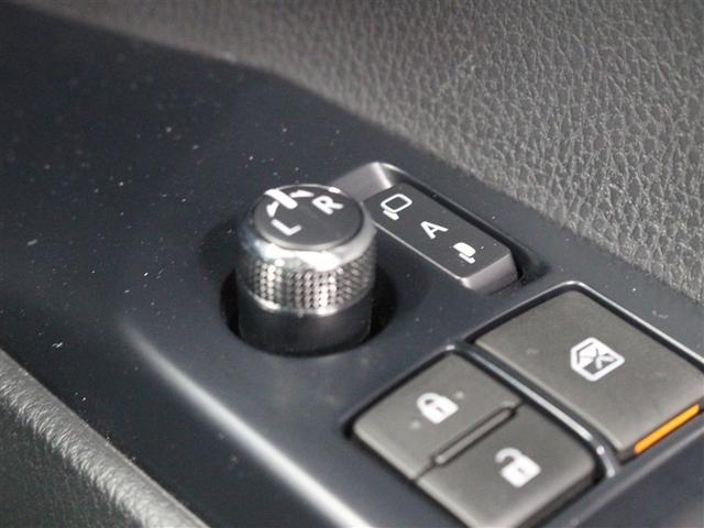 カムリ ＷＳ　メモリーナビ　ミュージックプレイヤー接続可　バックカメラ　衝突被害軽減システム　ＥＴＣ　ドラレコ　ＬＥＤヘッドランプ　ワンオーナー　アイドリングストップ（32枚目）