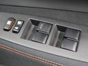 運転席からも操作可能な全席パワーウィンドウが装備されています。