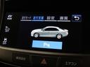 ロイヤルサルーン　フルセグ　メモリーナビ　ＤＶＤ再生　ミュージックプレイヤー接続可　バックカメラ　衝突被害軽減システム　ＥＴＣ　ドラレコ　ＬＥＤヘッドランプ　ワンオーナー　アイドリングストップ（19枚目）