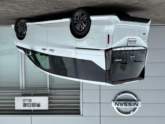 セレナ ハイウェイスターＶ　試乗車アップ　ＡＬＰＩＮＥフルエアロ　純１２．３インチナビ　アラモニ　プロパイロット　前後ドラレコ　ＥＴＣ２．０　アダプティブＬＥＤヘッド　両側オート　エマブレ　踏み間違い（5枚目）