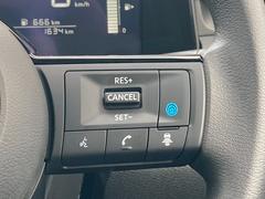 �ץ��ѥ����å���ܤǡ���®ƻϩ�Ǥ�Ĺ���֤ν�����Ԥ�ñĴ�ʽ������ԤΣ��ĤΥ�����ǥɥ饤�С������äƥ������롢�֥졼�������ƥ���󥰤�ư�����档Ĺ���ֱ�ž����ϫ��ڸ����Ƥ���ޤ��� 5