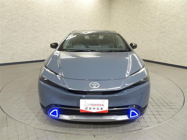 プリウス Z リアカメラ プリクラッシュ PWシート 1オーナ メモリナビ AC100V電源 LEDランプ ナビ・TV オートクルーズ アルミホイール AC 運転席エアバッグ 横滑り防止装置 ETC付 キーレス(4枚目)