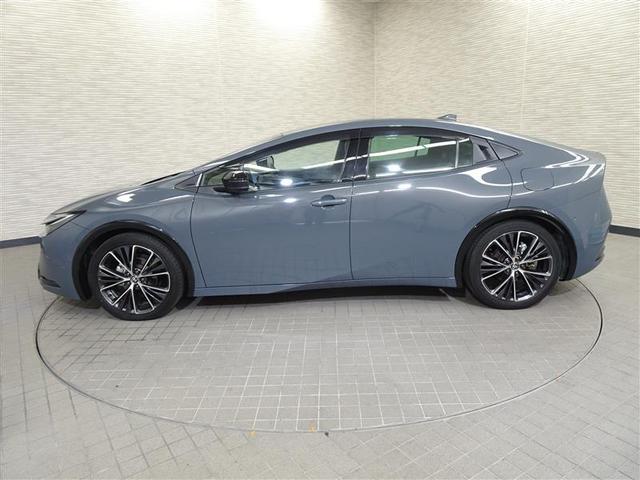 プリウス Z リアカメラ プリクラッシュ PWシート 1オーナ メモリナビ AC100V電源 LEDランプ ナビ・TV オートクルーズ アルミホイール AC 運転席エアバッグ 横滑り防止装置 ETC付 キーレス(5枚目)