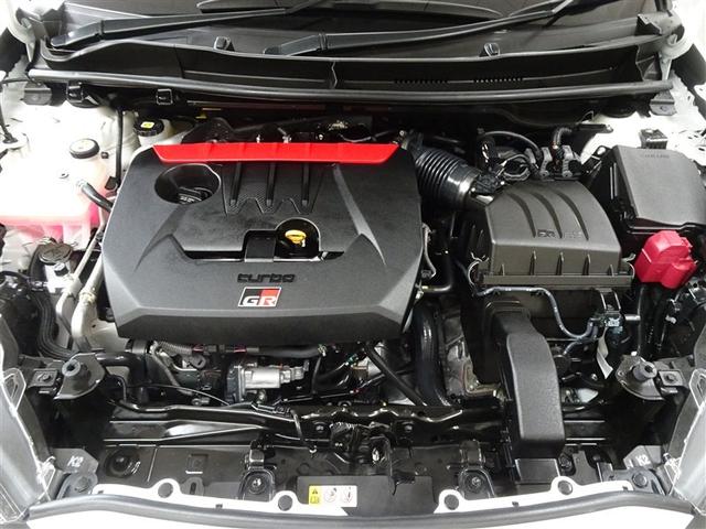 ＧＲヤリス ＲＣ　ワンオナ　横滑り防止機能　キーレスキー　ＬＥＤライト　４ＷＤ　パワーウィンドウ　イモビライザー　カーテンエアバッグ　パワーステアリング　アイドリングストップ　ＡＢＳ　エアコン　アルミホイール（8枚目）