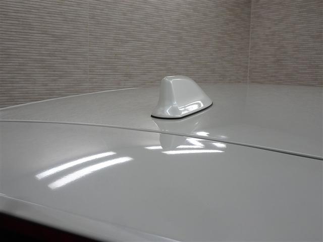 低燃費で環境にもやさしいハイブリッド車です。トヨタ専用診断機器でハイブリッドシステムを綿密に点検してあります！